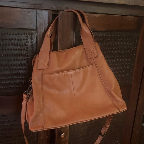American Leather Co. Handbags - Classic Convertible Shoulder Bag in Tan Leatherette